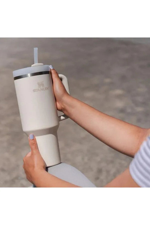 Cream White Stanley Quencher H2.0 Tumbler