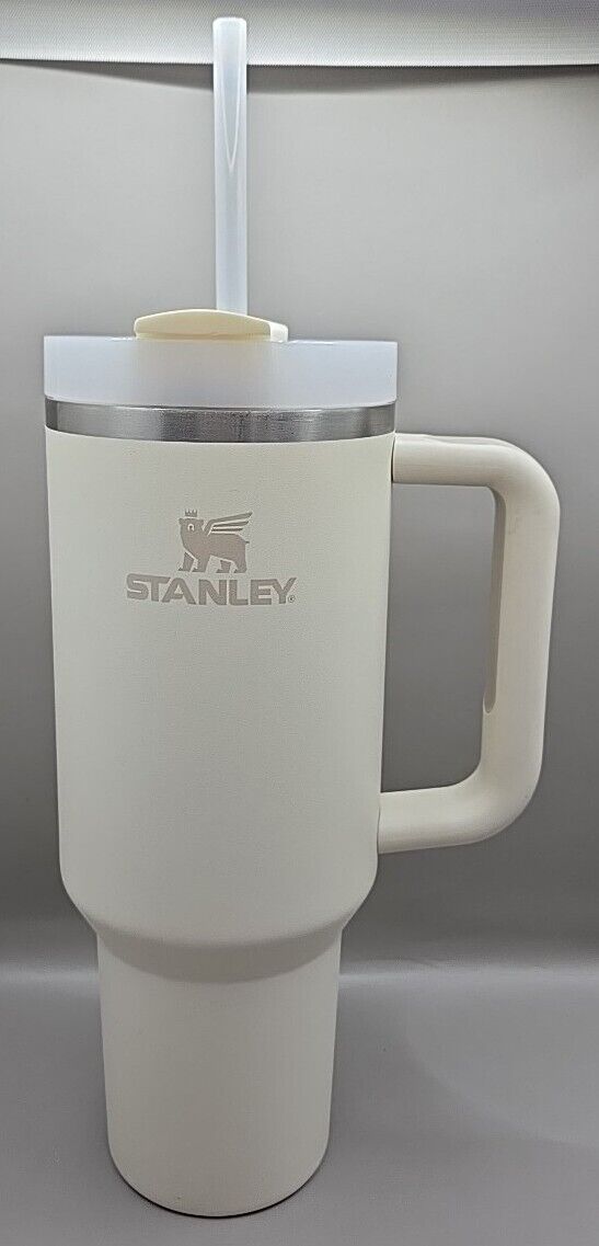 Cream White Stanley Quencher H2.0 Tumbler